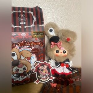 Baby Three Gothic Lolita Bunny Lili Rushlyn Tan Bunny with Fangs Hot Topic